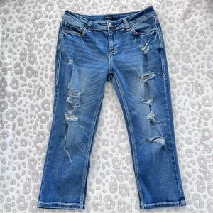 Flamingals Distressed Blue Women's Capri